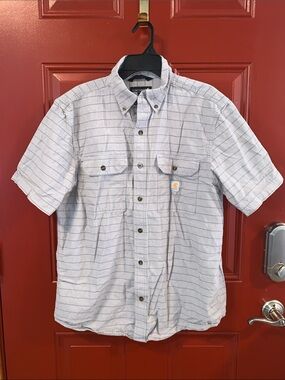 Carhartt Men's Gray Short-Sleeve Button-Down Shirt with Thin Gray Stripes